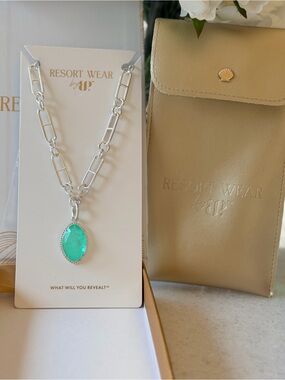 Bomb Party - Resort Wear, Isla Maven Necklace
